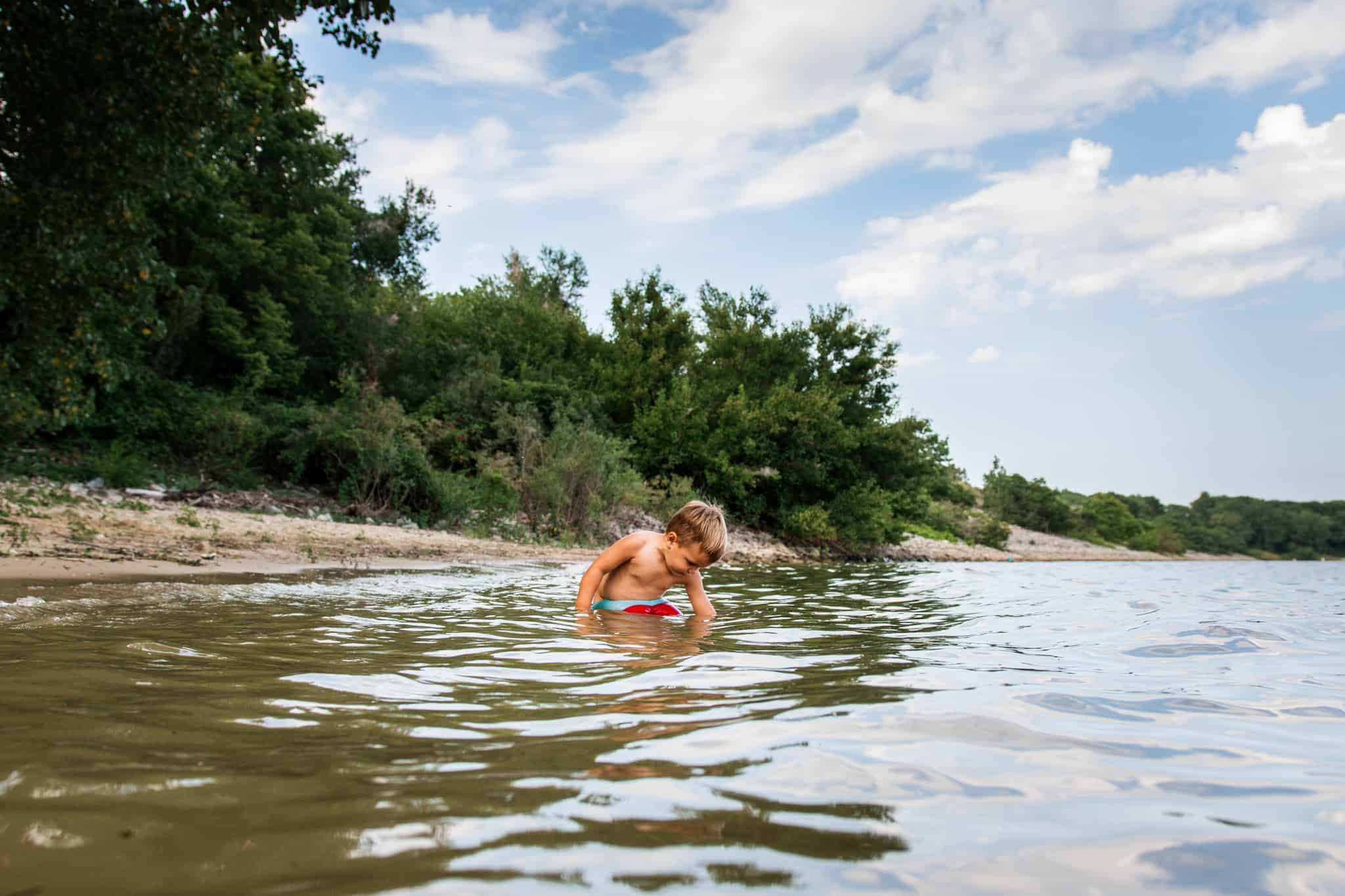 Lake Shelbyville - Family friendly places to explore in Illinois