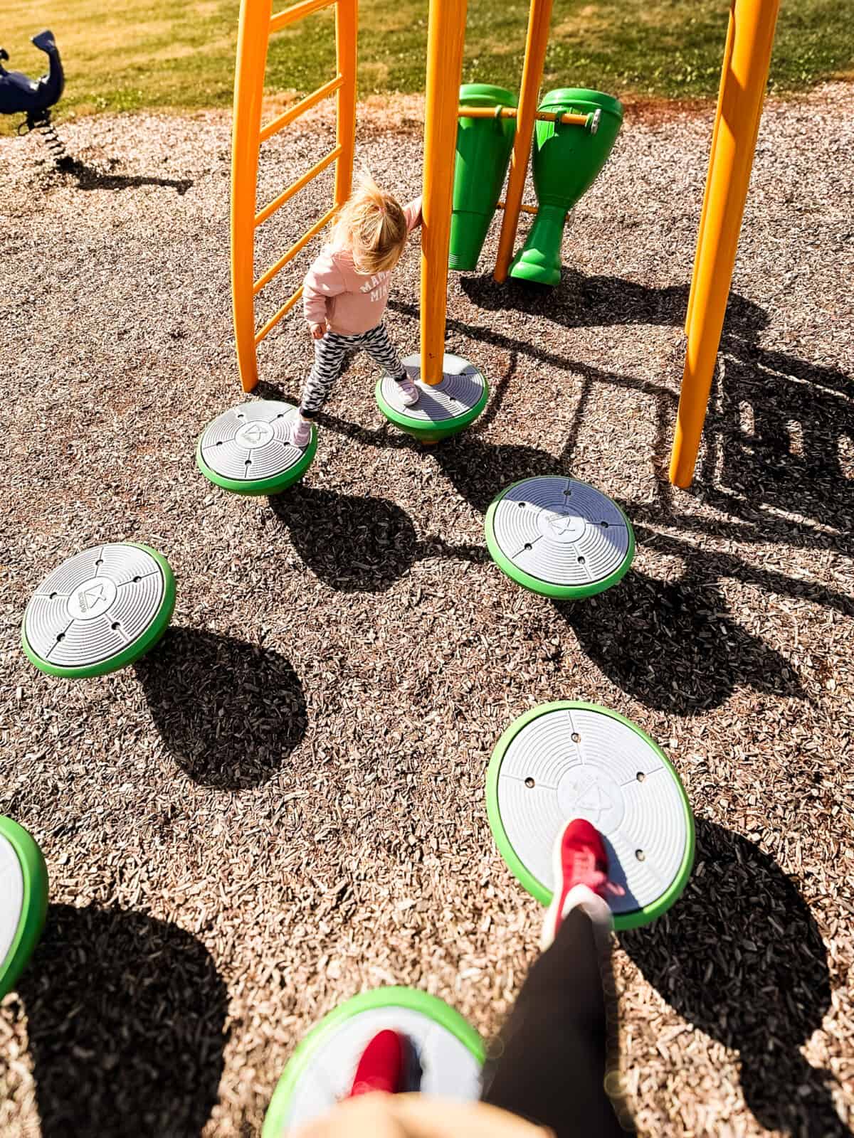 letting your child lead you around the playgroup builds confidence