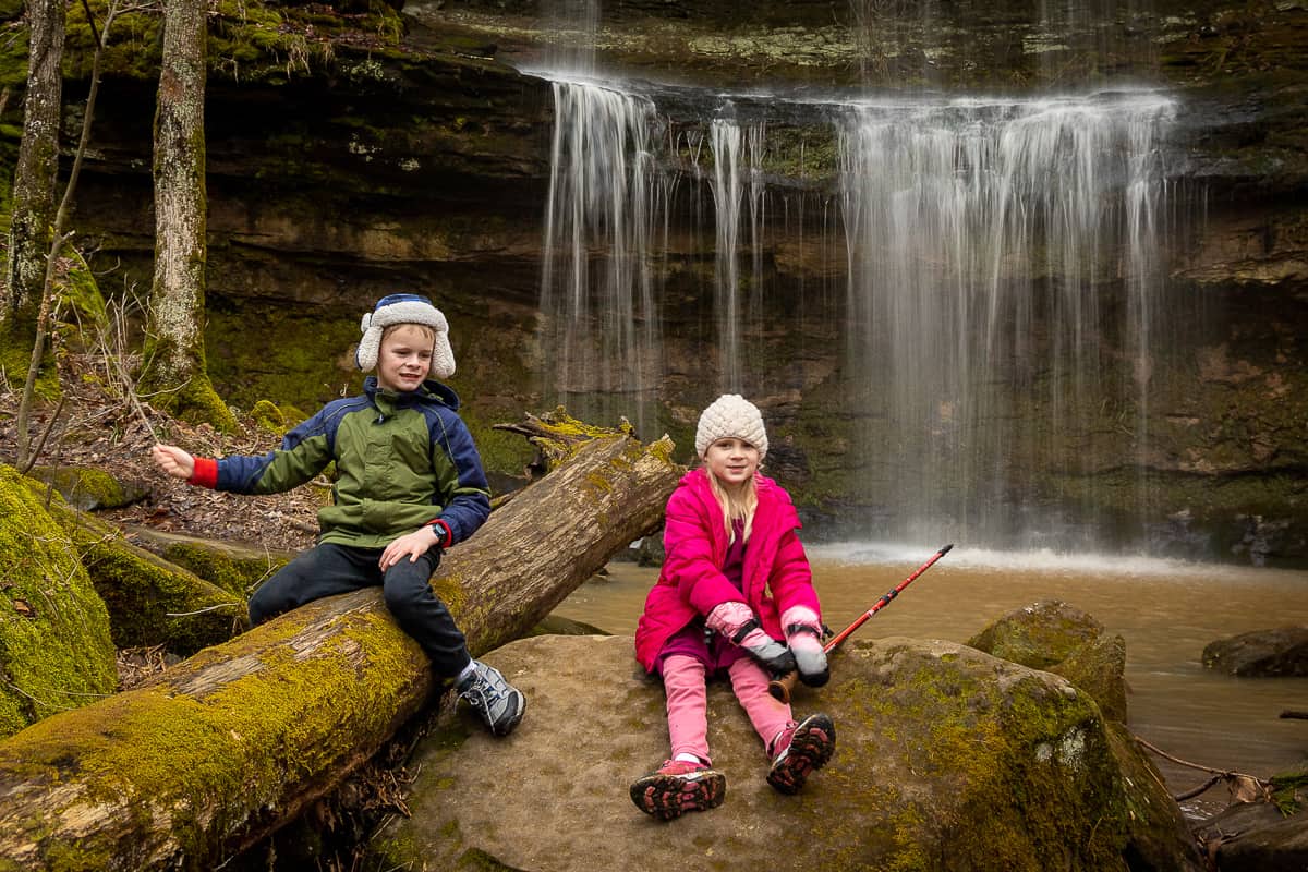 best kids waterproof hiking shoes