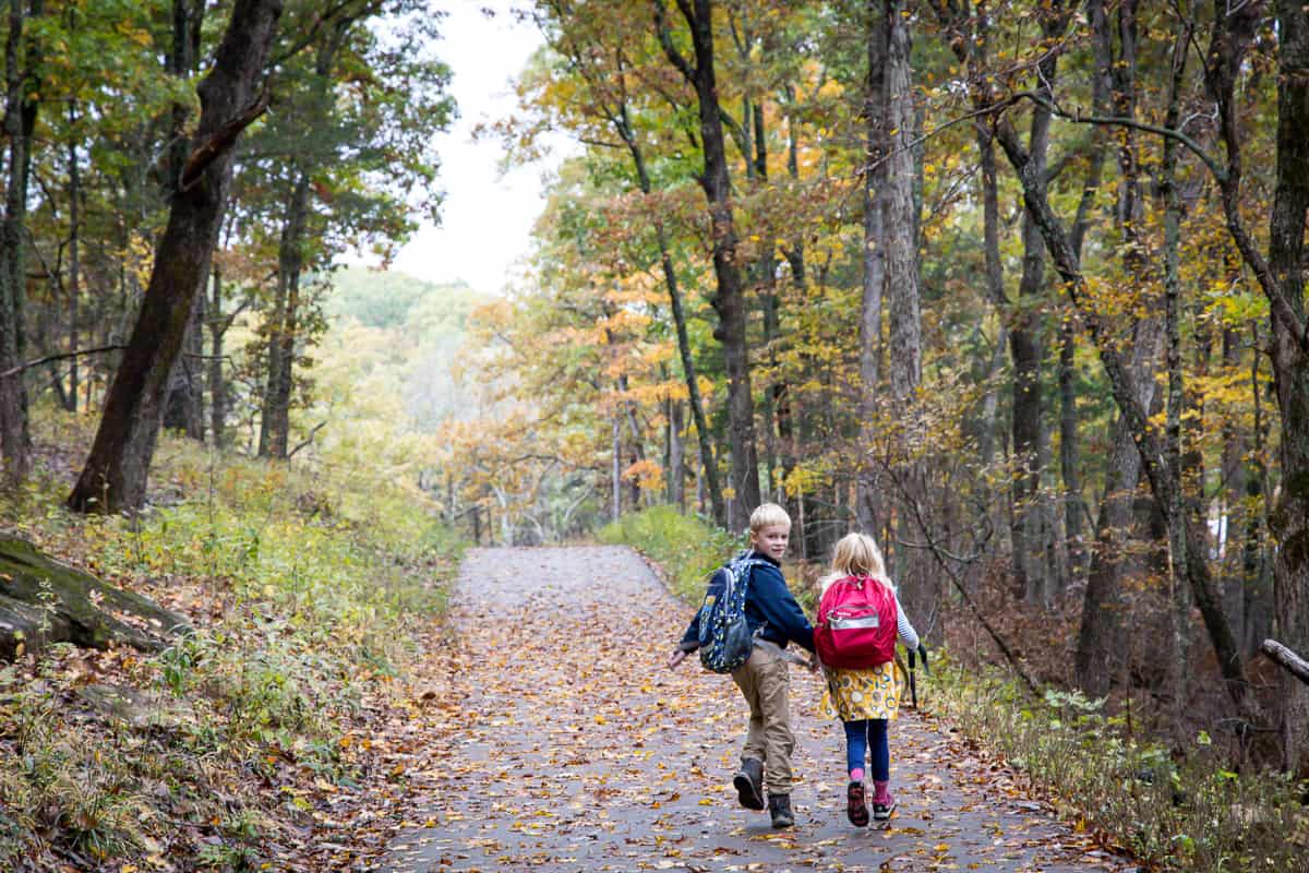 best kids hiking shoes