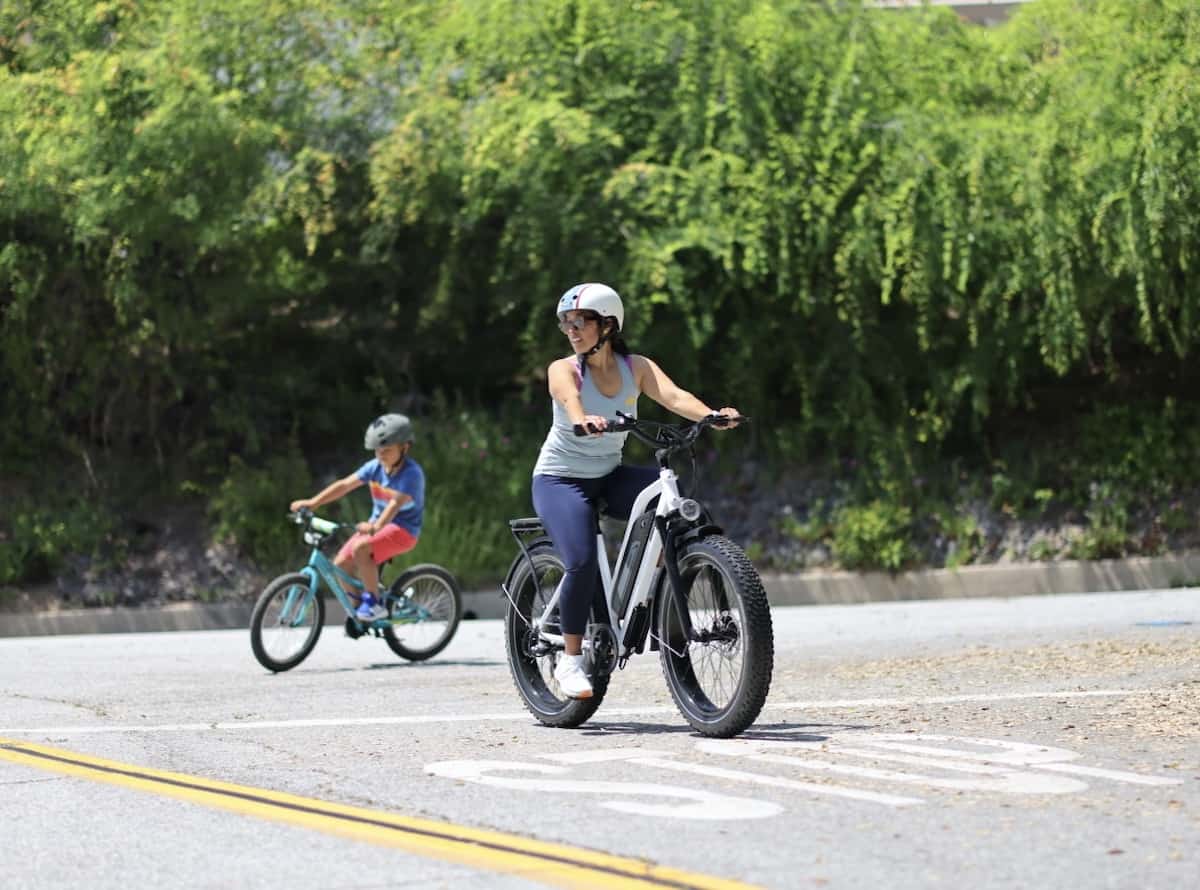 Himiway e-bike maintaining a high level horizon