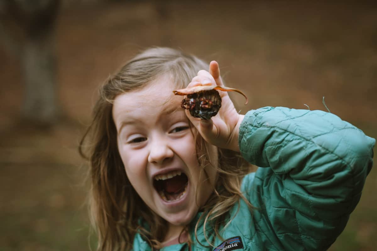 Somer Pickel Crafting with kids using found natural materials