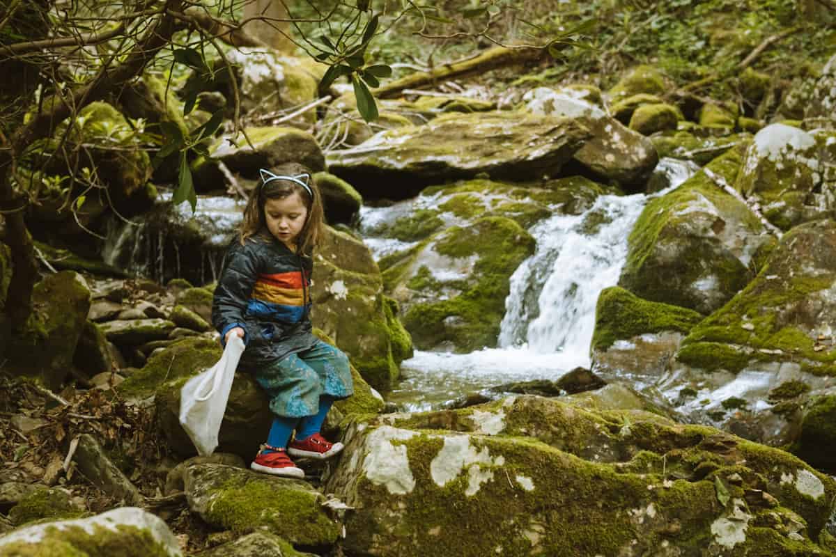 Crafting with kids using found natural materials