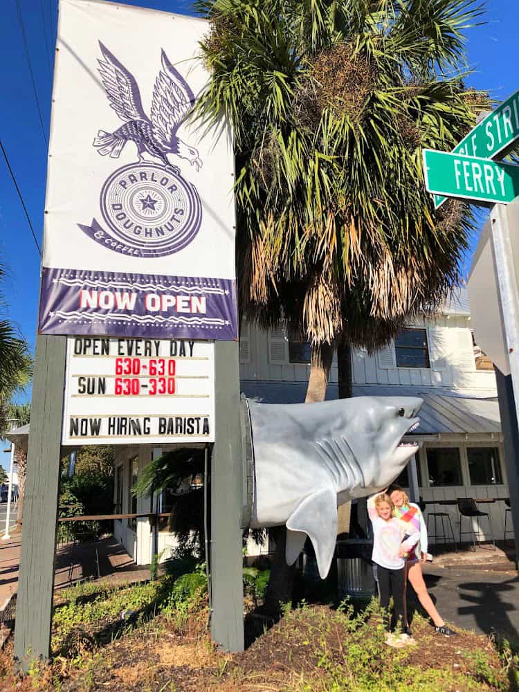 parlor doughnuts - destin