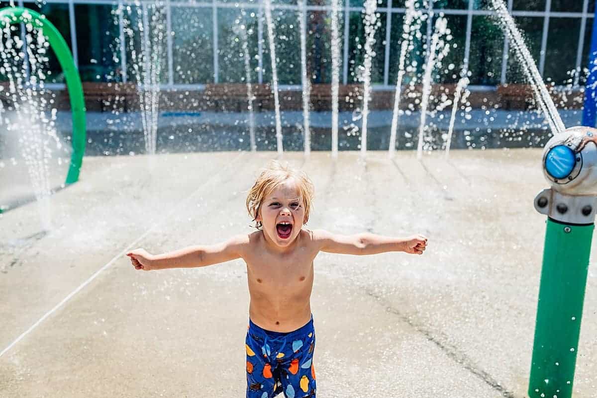 kids at a splash pad