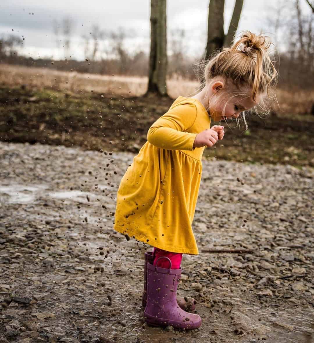 puddle jumping with kids